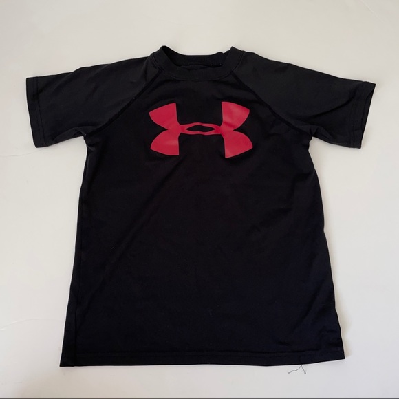Under Armour Other - Under Armour tee